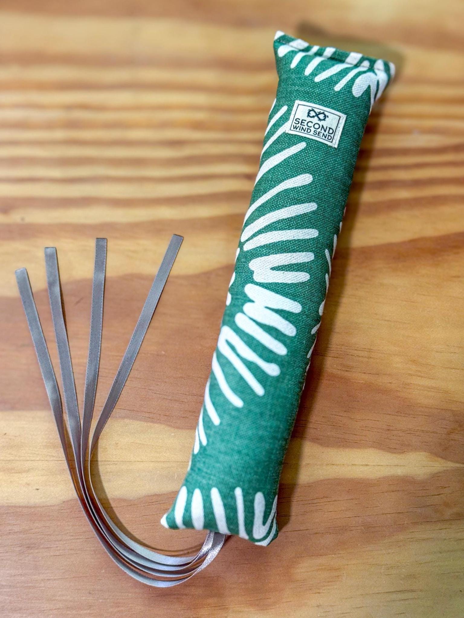 Cat Kicker Toy: Firecracker